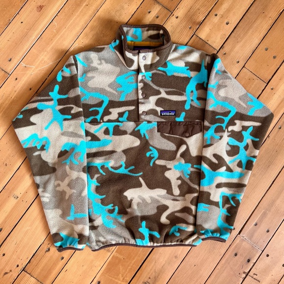 Patagonia Sweaters - Patagonia Synchilla Snap-T fleece- Camo